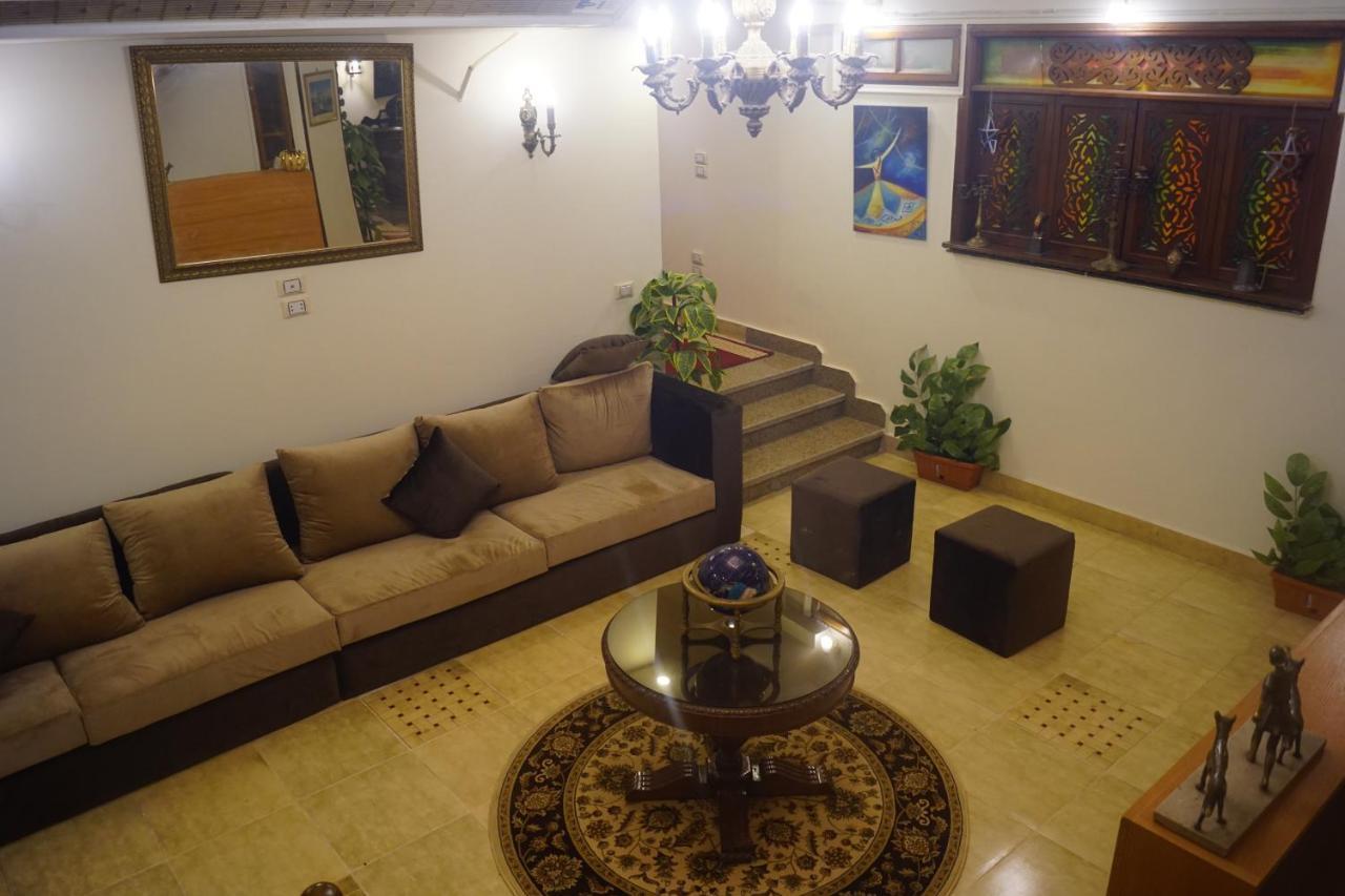 Draz Pyramids View Bed & Breakfast Kafrat al Jabal Bagian luar foto