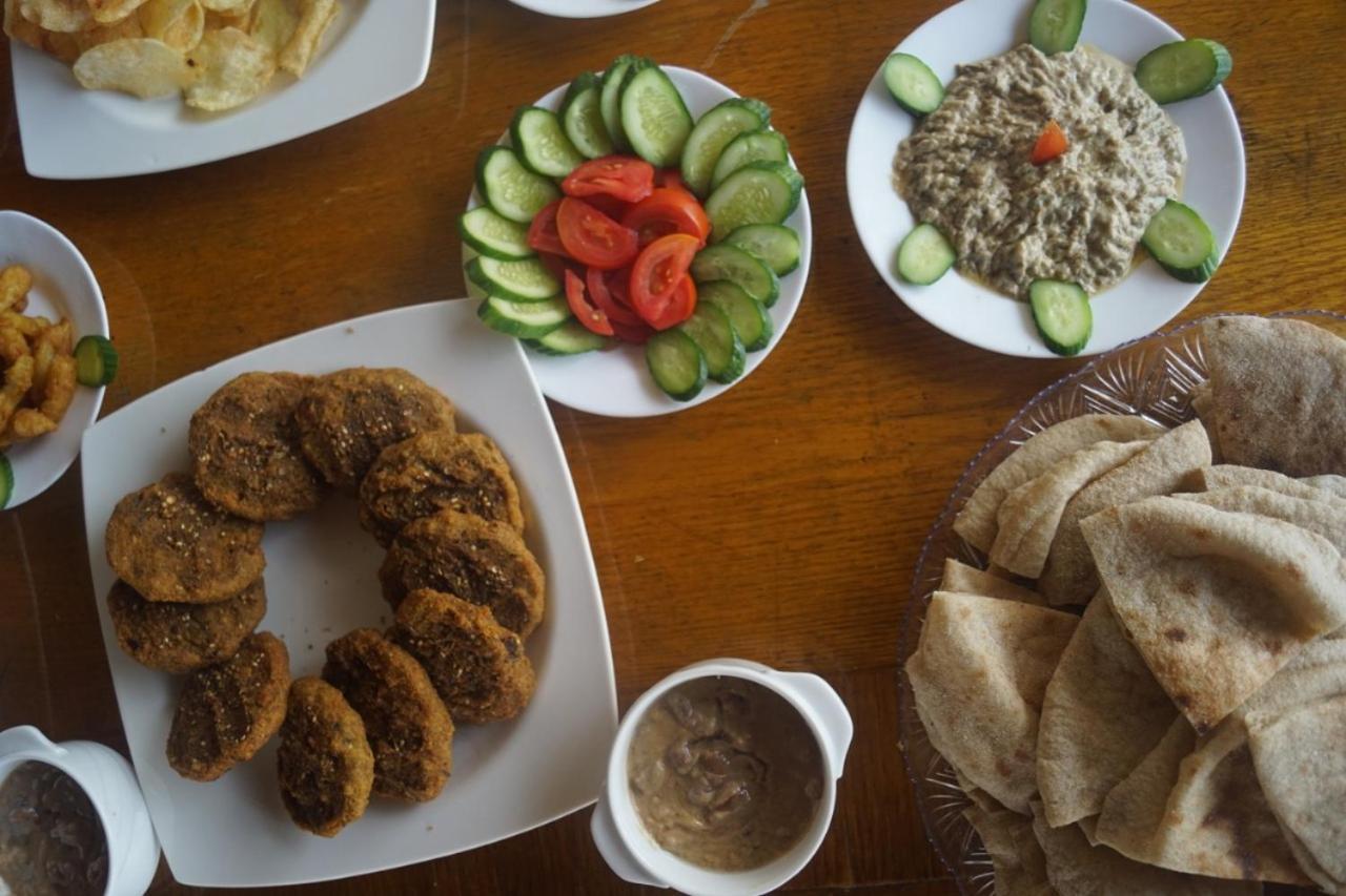 Draz Pyramids View Bed & Breakfast Kafrat al Jabal Bagian luar foto