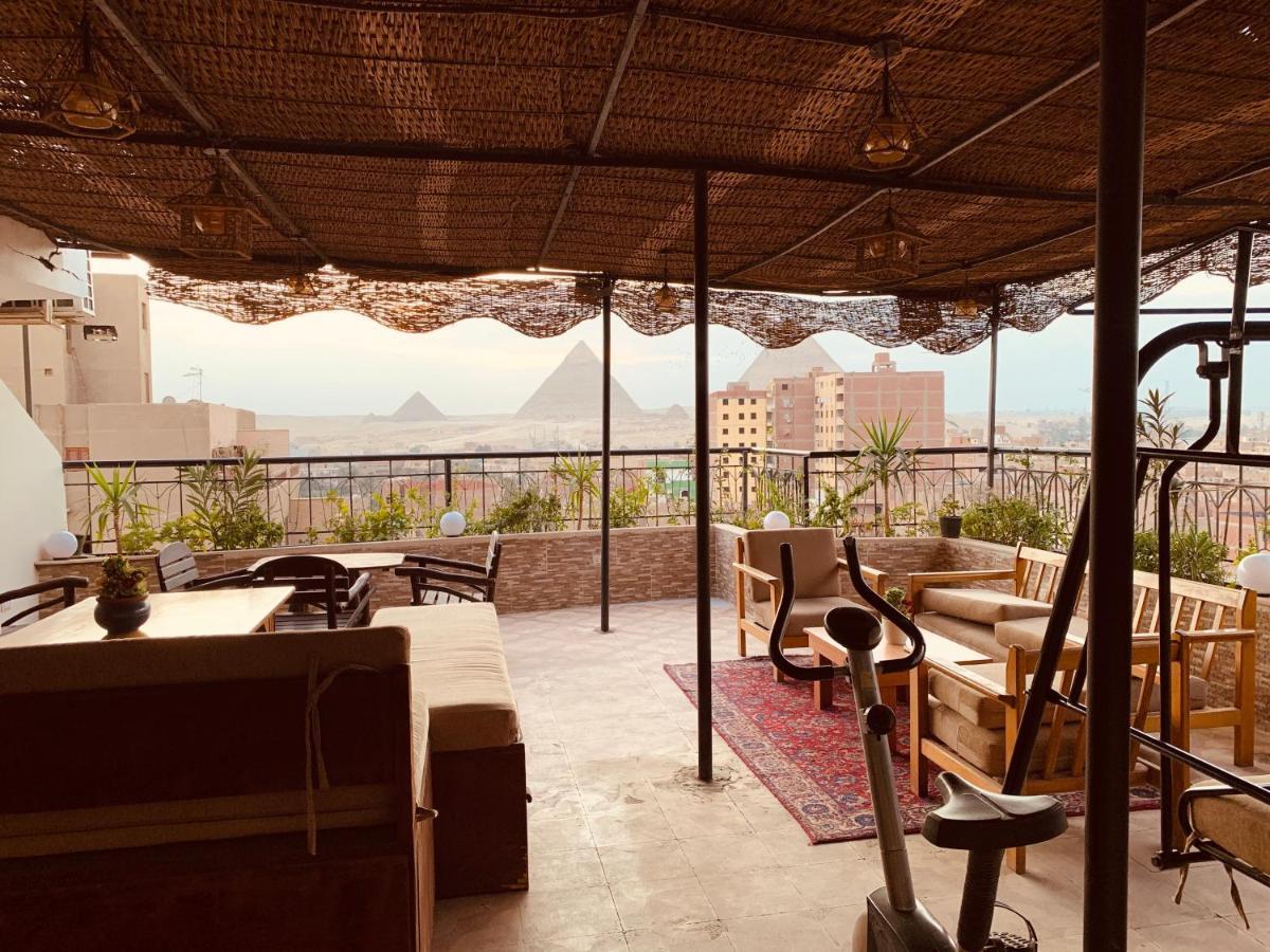 Draz Pyramids View Bed & Breakfast Kafrat al Jabal Bagian luar foto