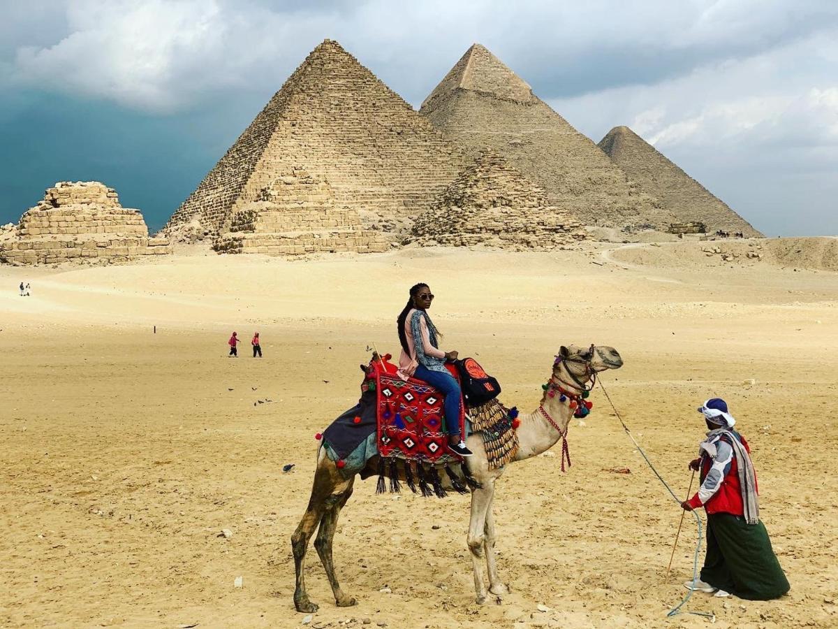 Draz Pyramids View Bed & Breakfast Kafrat al Jabal Bagian luar foto